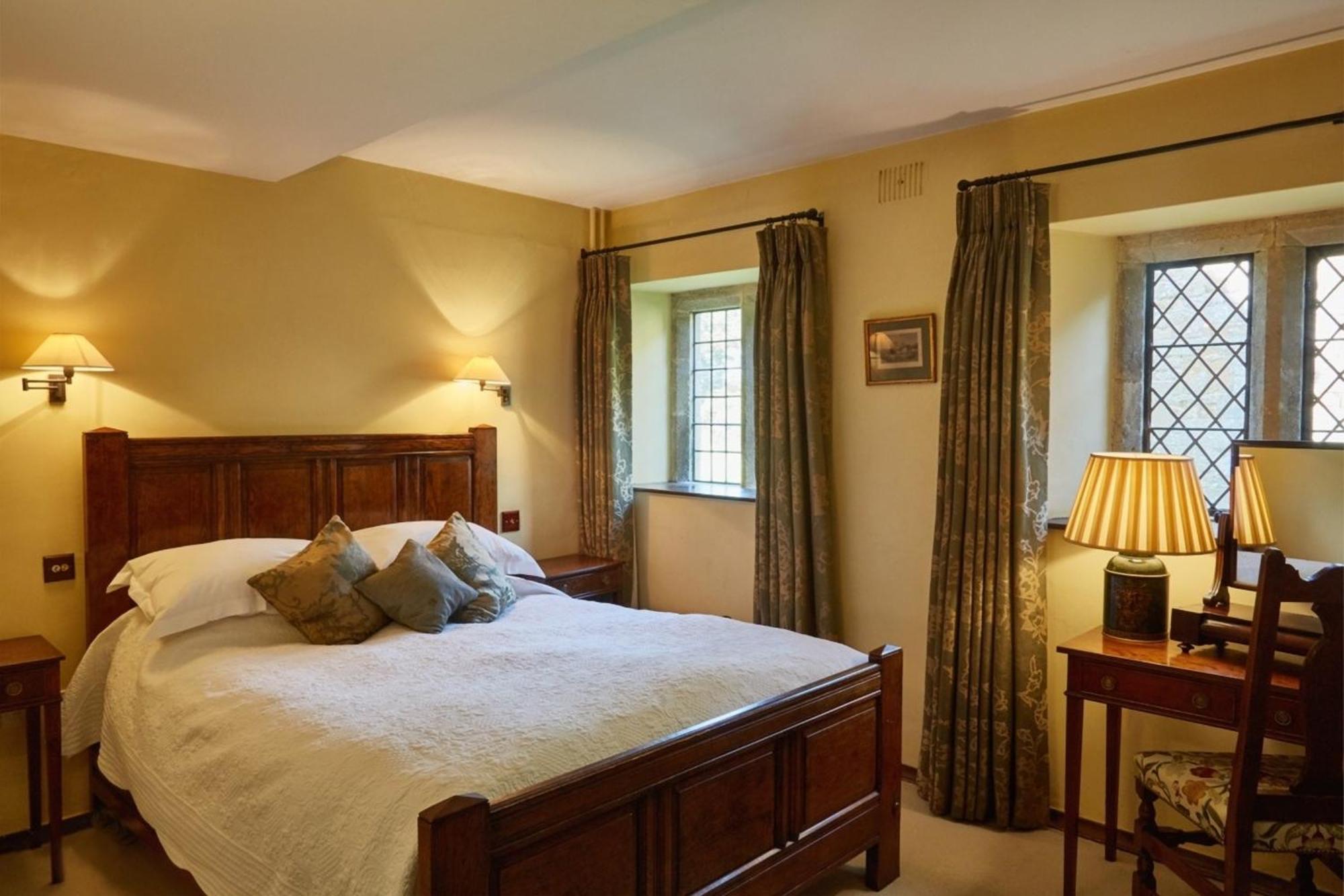 Bailiffscourt Hotel & Spa Arundel Exterior photo